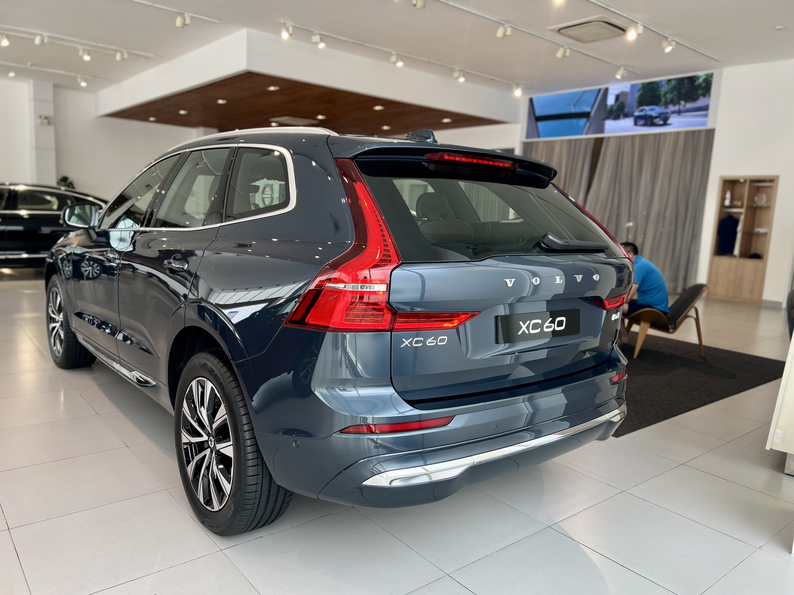 Volvo Car Sài Gòn